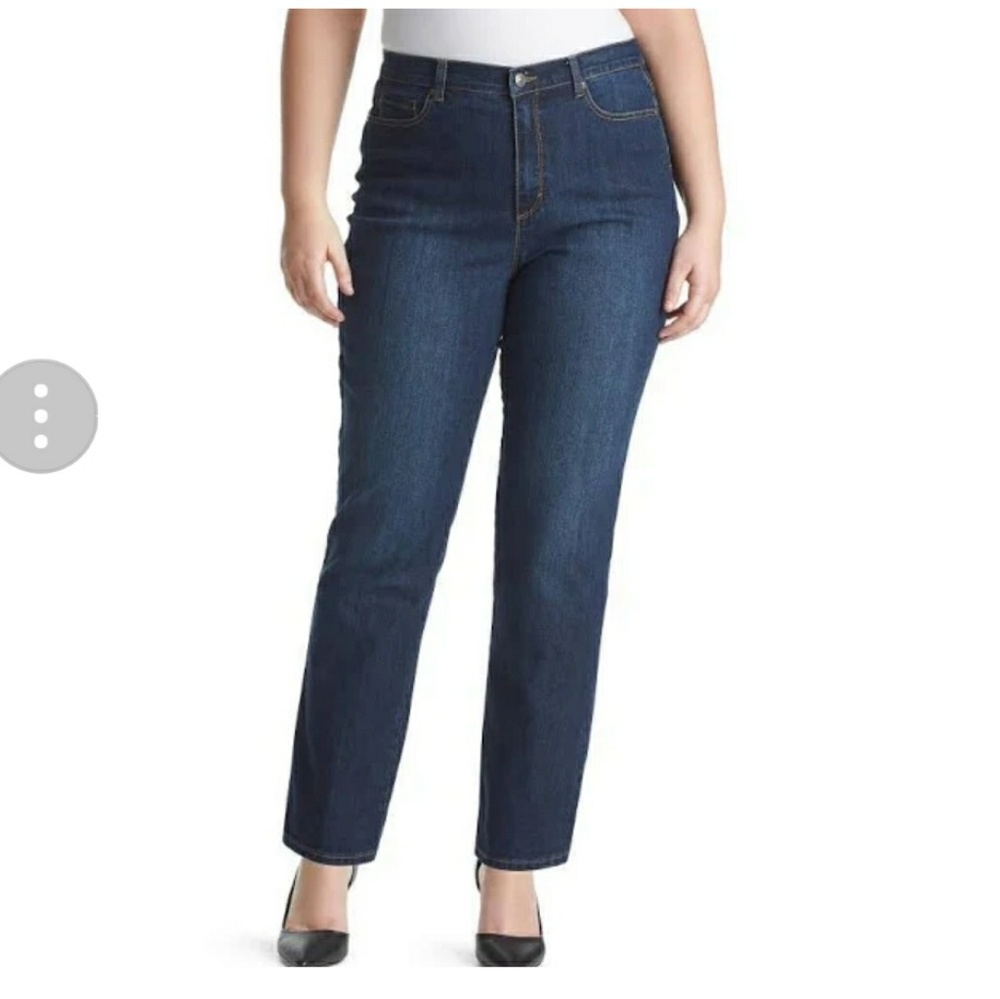 NWT Gloria Vanderbilt jeans